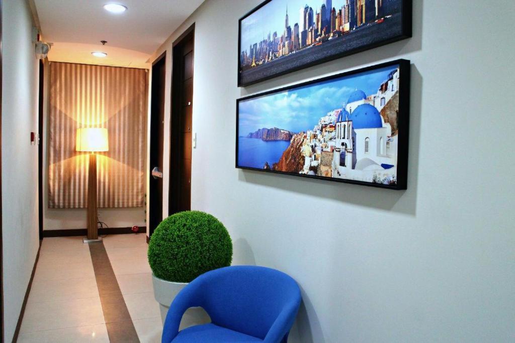Urban Hostel Pasig City Exterior foto