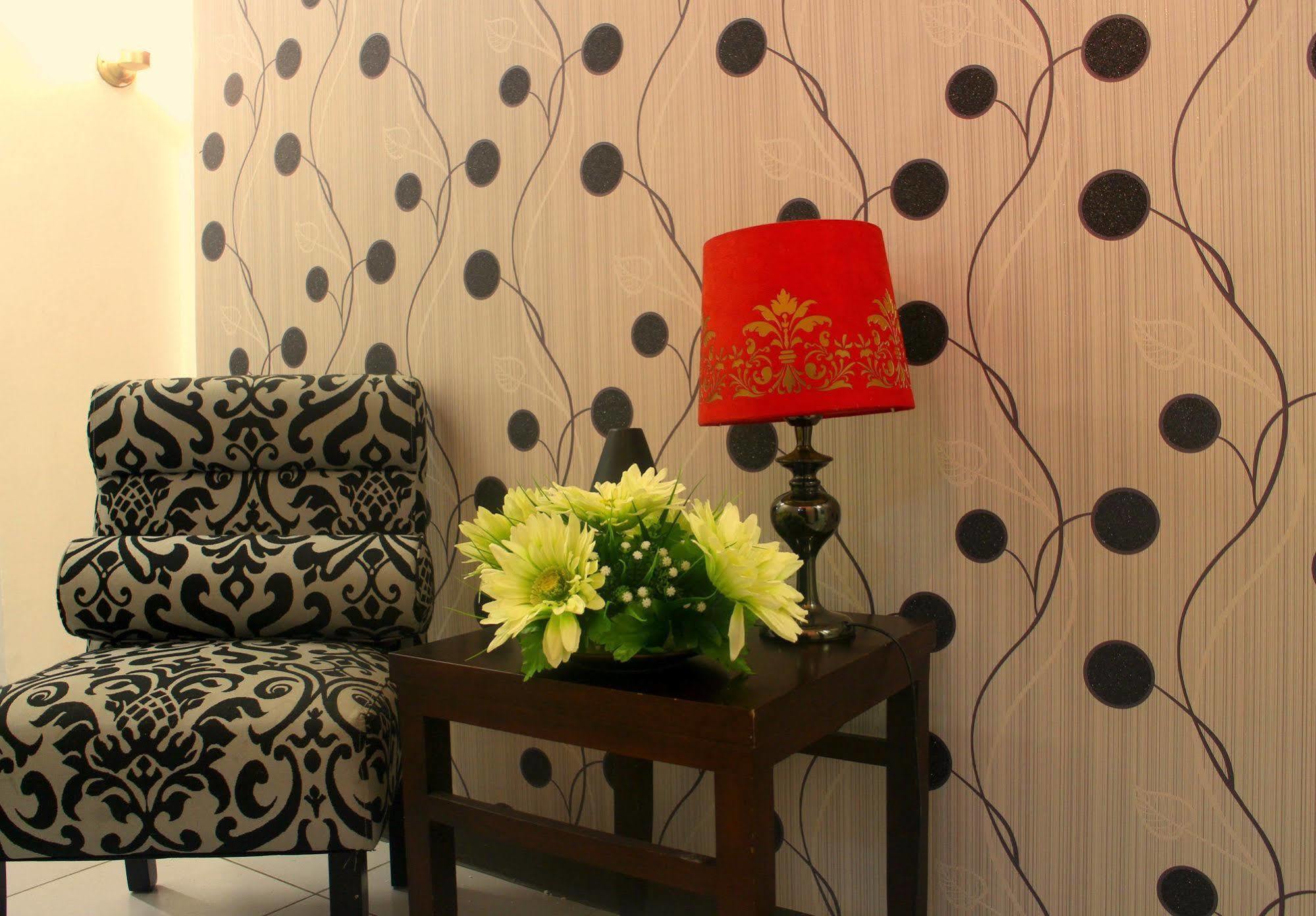 Urban Hostel Pasig City Exterior foto